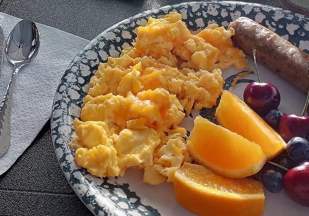 eggs sausage and fruit